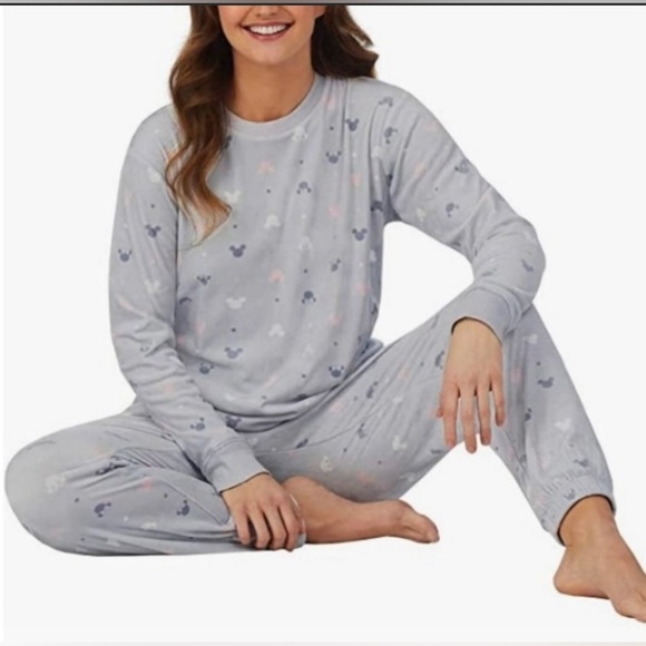NWT Disney 2-piece pajama set - Picture 4 of 9